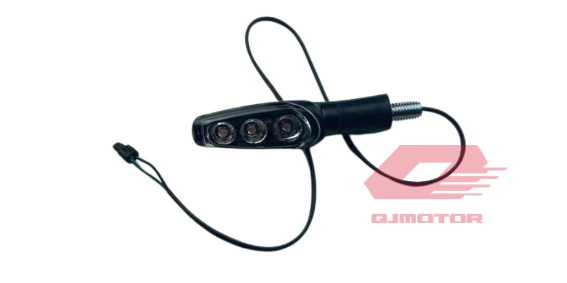 QJ SRT 800X125SATR125RTRX ARKA SİNYAL SAĞ R29