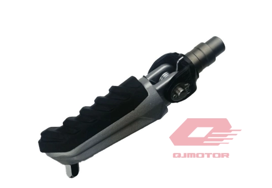 QJ SRK125 S  TRX 12 ÖN BASAMAK SAĞ S19